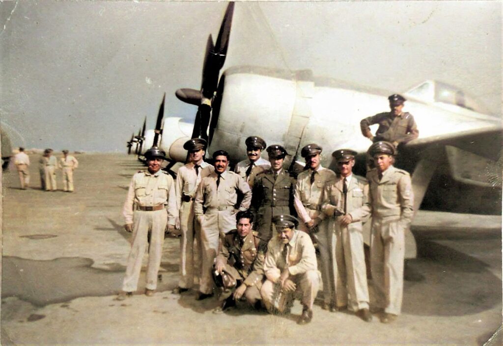 Pilotos del Escuadrón Aéreo de Pelea 201