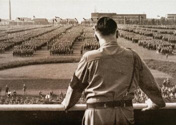 ¿HITLER era de IZQUIERDAS?