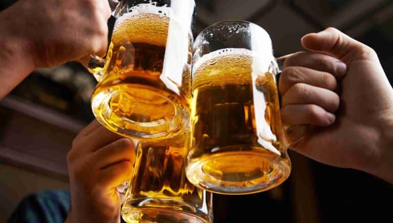 La ciencia y la historia reveladas que hay detrás de tu cerveza favorita.