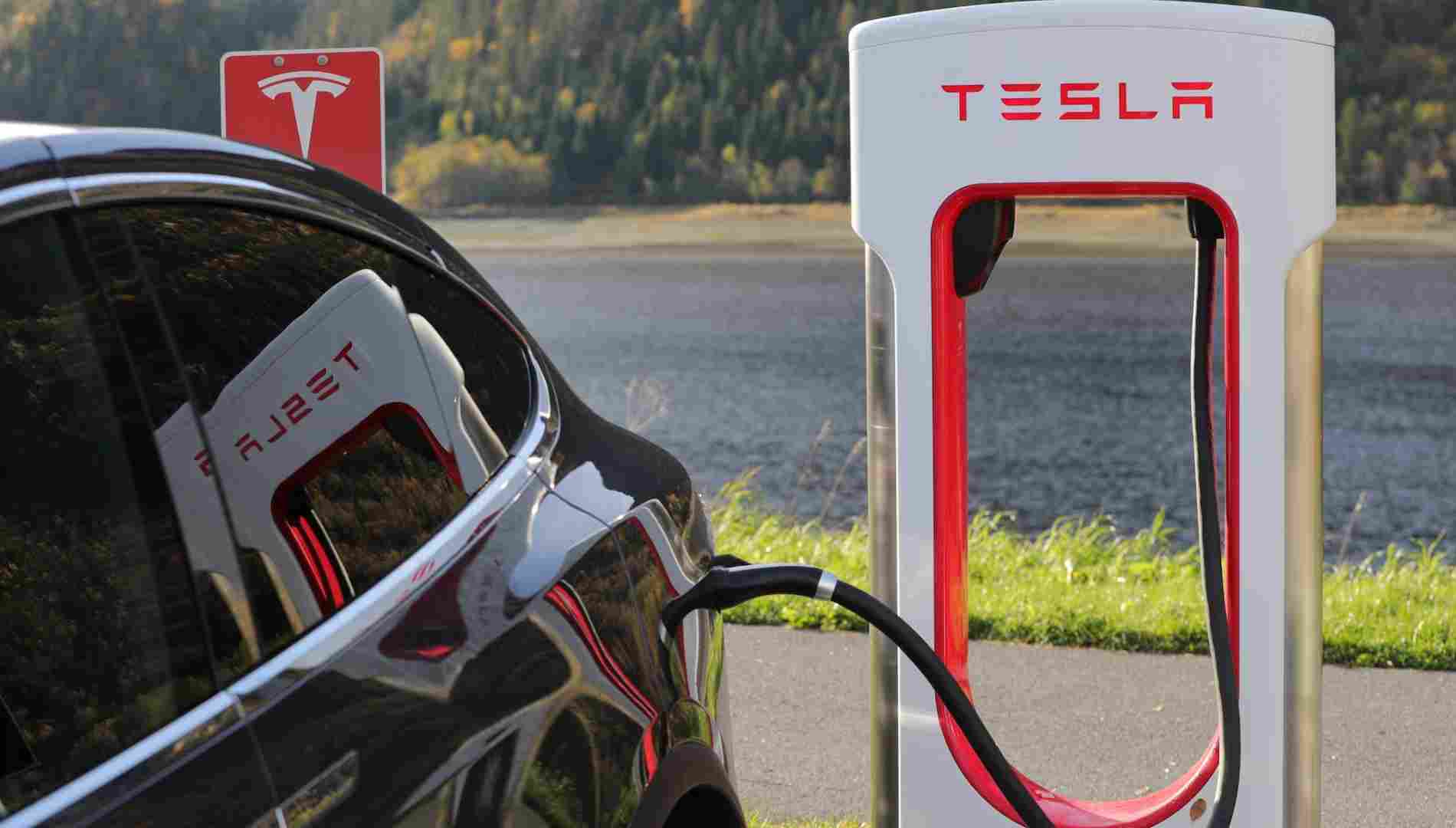 El secreto del éxito de Tesla: ¿Cómo dominará el futuro de la automoción?