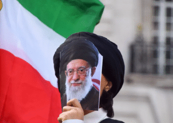 ¿Puede colapsar el régimen iraní de los Ayatolas?